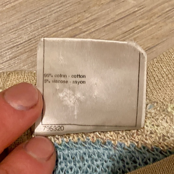 Chanel Sweater - Picture 7 of 9